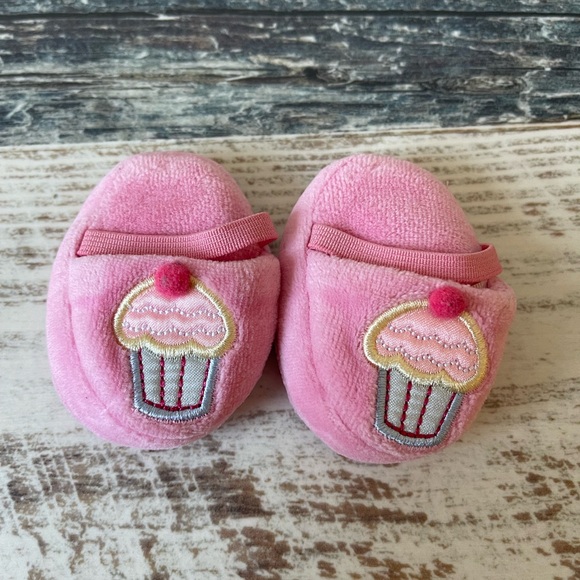 My American Girl Doll SWEET TREATS Pajamas - Complete w Slippers & Charm 2010 - Picture 11 of 15